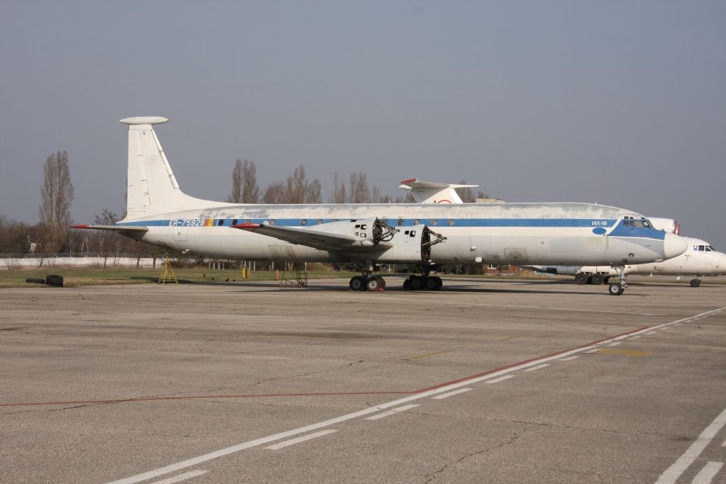 IL-18 Vichi Air Company ER-75929 Bild fr-kiv-1345